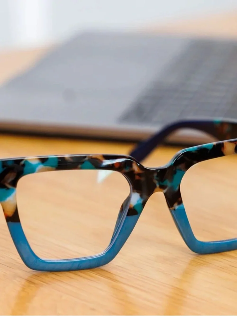 Peepers Bold Teal Tortoiseshell and Blue Women's 1.50 Progressive  Glasses